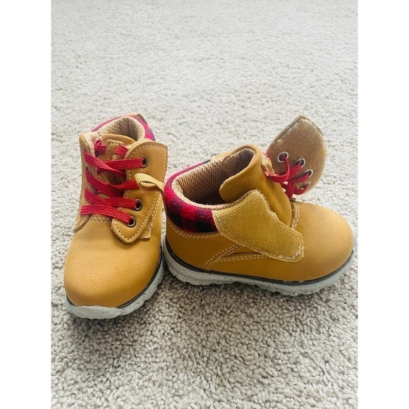 Wonder Nation size 5 boots - Picture 3 of 5